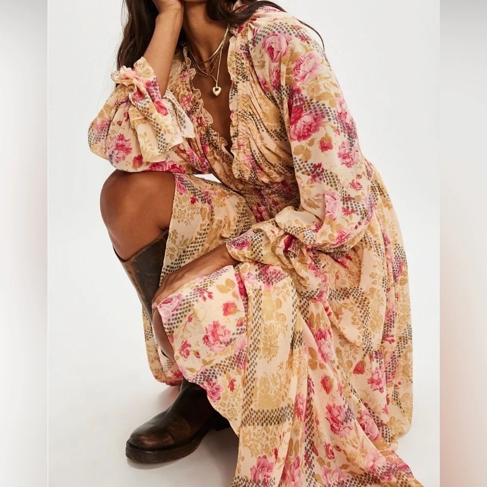 Free People Floral Maxi Dress Natural Combo V-Neck Smocked Waist Small OB2097030 - Picture 13 of 15